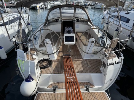 Bavaria Yachtbau Bavaria Cruiser 37 - 3 cab. Lady Lana