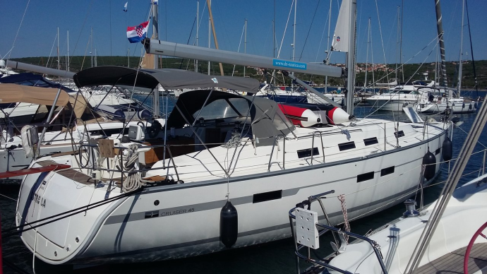Bavaria Yachtbau Bavaria Cruiser 45 - 4 cab. Estrella