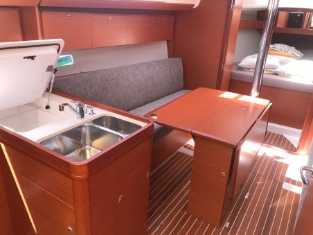 Dufour Yachts Dufour 360 GL - 3 cab. Koki