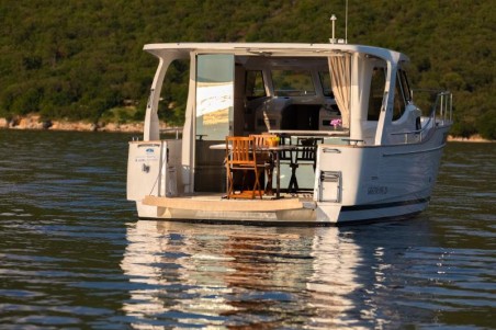 Greenline 33 Ondine | Czarter jachtu Chorwacja | Travelboat