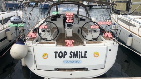Jeanneau Sun Odyssey 449 Top Smile