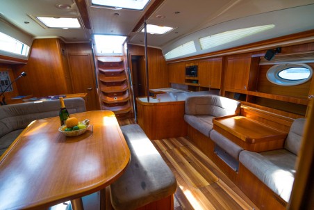 Elan Marine Elan 514 Impression - 4 + 1 cab. Lenka