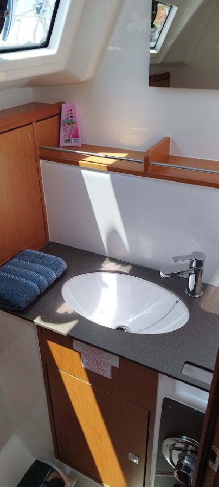 Bavaria Cruiser 37 | Czarter jachtu Chorwacja | Travelboat