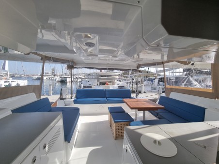 Lagoon-Bénéteau Lagoon 46 - 4 + 1 cab. Dionike