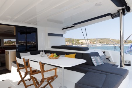 Lagoon-Bénéteau Lagoon 55 - 4 cab. Adel