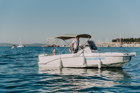 Beneteau Flyer 6.6 SpaceDeck | Yacht Charter Croatia | Travelboat