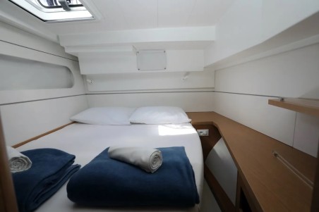 Excess Excess 12 - 4 + 2 cab. Kiss me twice