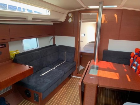Hanse Yachts Hanse 388 Cassis