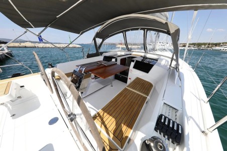 Hanse Yachts Hanse 388 Chablis