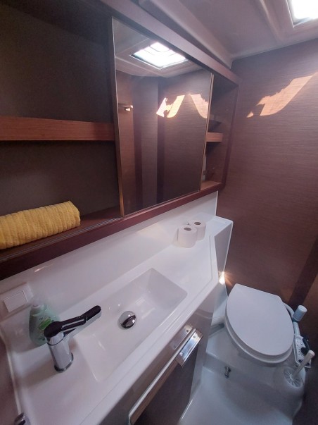 Lagoon-Bénéteau Lagoon 40 - 4 + 1 cab. Manu