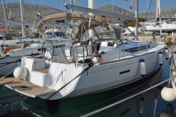 Jeanneau Sun Odyssey 449 Beaujolais