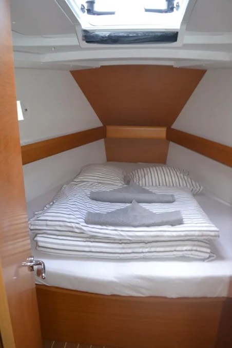 Jeanneau Sun Odyssey 449 Beaujolais