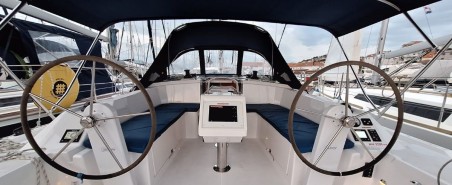 Bavaria Yachtbau Bavaria C38 Papagena