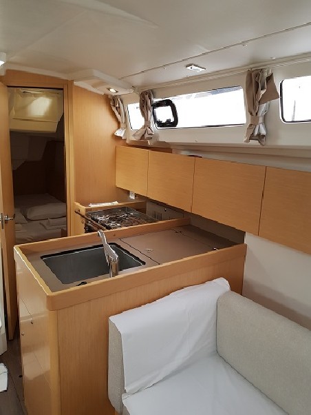 Bénéteau Oceanis 35.1 Kolibri