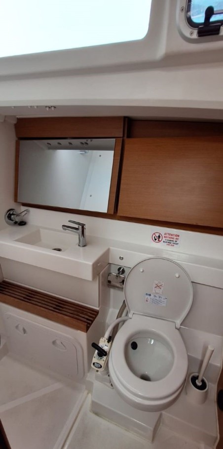 Jeanneau Sun Odyssey 440 - 4 cab. Soyka