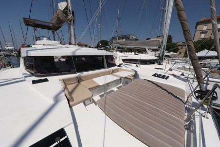 Bali 4.0 | Czarter jachtu Chorwacja | Travelboat