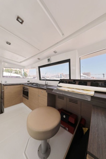 Bali 4.0 | Czarter jachtu Chorwacja | Travelboat