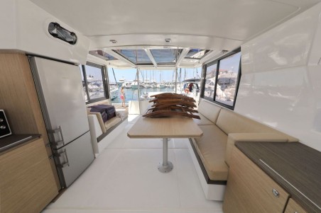 Bali 4.0 | Czarter jachtu Chorwacja | Travelboat