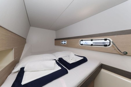 Bali 4.0 | Czarter jachtu Chorwacja | Travelboat