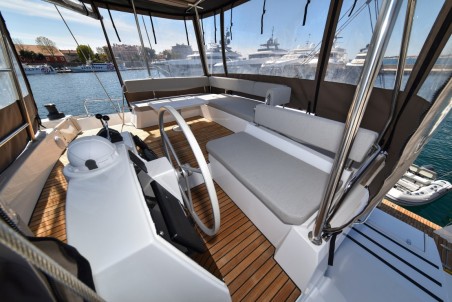 Bali 4.6 | Czarter jachtu Chorwacja | Travelboat