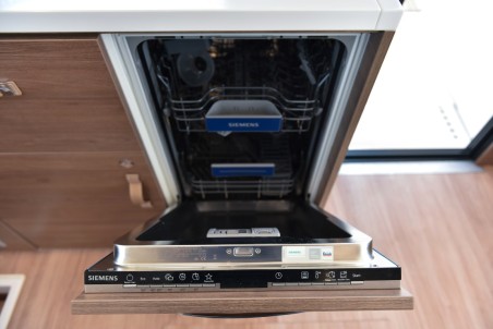 Catana Group Bali 4.6 - 5 cab. Jako 2