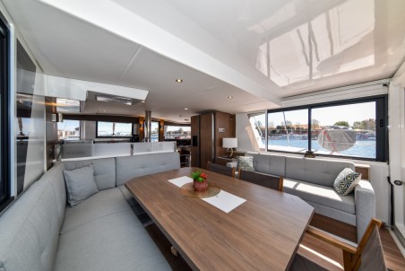 Catana Group Bali 4.6 - 5 cab. Jako 2