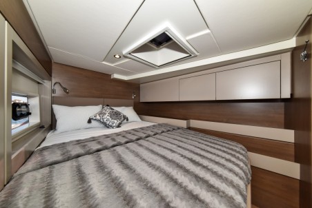 Catana Group Bali 4.6 - 5 cab. Jako 2