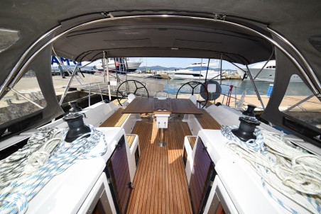 Bavaria Yachtbau Bavaria C42 Dna