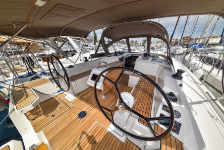 Bavaria Yachtbau Bavaria C42 Mauvic