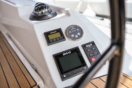 Bavaria Yachtbau Bavaria C42 Mauvic