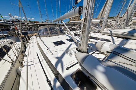 Bavaria C45 | Czarter jachtu Chorwacja | Travelboat