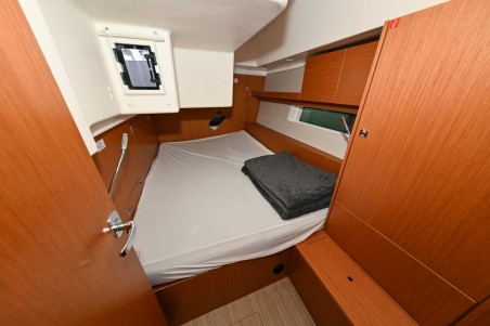 Bavaria C45 | Czarter jachtu Chorwacja | Travelboat