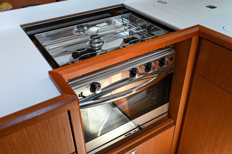 Bavaria C45 | Czarter jachtu Chorwacja | Travelboat