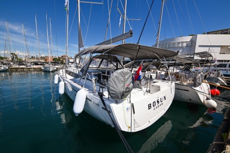 Bavaria Yachtbau Bavaria C46 - 4 cab. Bosun
