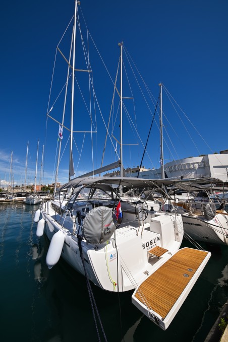 Bavaria Yachtbau Bavaria C46 - 4 cab. Bosun
