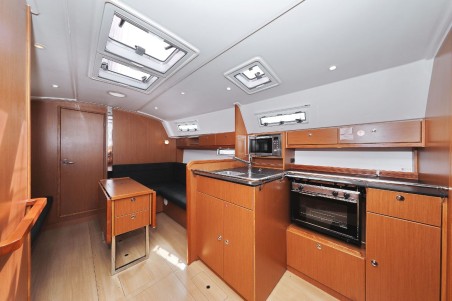 Bavaria Cruiser 36 | Yacht Charter Croatia | Travelboat