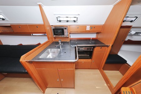 Bavaria Cruiser 36 | Yacht Charter Croatia | Travelboat