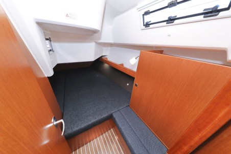 Bavaria Yachtbau Bavaria Cruiser 37 - 3 cab. Lupe