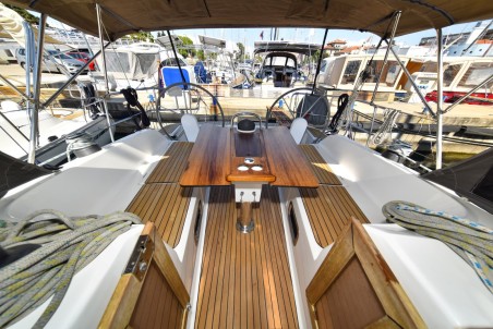 Bavaria Cruiser 37 | Yacht Charter Croatia | Travelboat