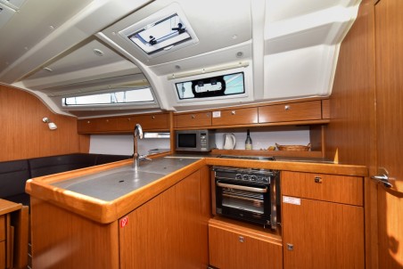 Bavaria Cruiser 37 | Yacht Charter Croatia | Travelboat