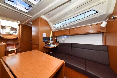 Bavaria Cruiser 37 | Yacht Charter Croatia | Travelboat
