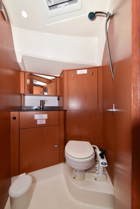 Bavaria Cruiser 41 | Czarter jachtu Chorwacja | Travelboat