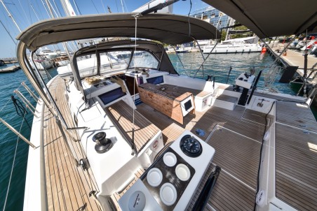 Dufour 470 - 4 + 1 cab. | Yacht Charter Croatia | Travelboat