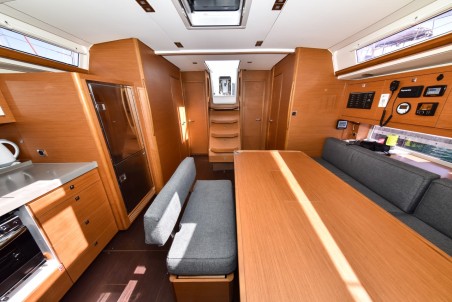 Dufour 470 - 4 + 1 cab. | Yacht Charter Croatia | Travelboat