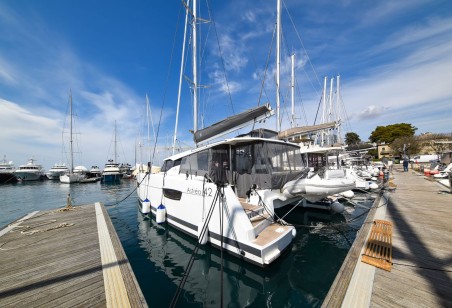 Fountaine Pajot Fountaine Pajot Astrea 42 - 4 + 2 cab. Le Bart