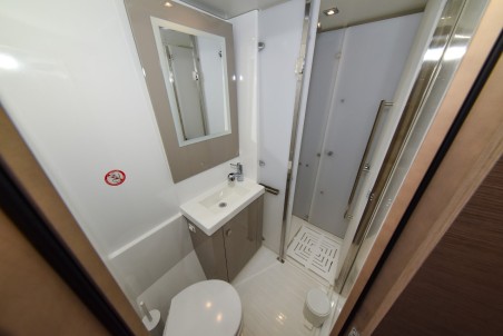 Fountaine Pajot Fountaine Pajot Astrea 42 - 4 + 2 cab. Le Bart