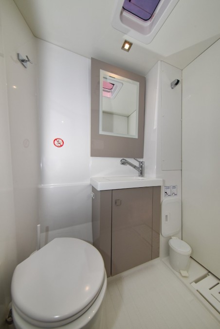 Fountaine Pajot Fountaine Pajot Astrea 42 - 4 + 2 cab. Le Bart