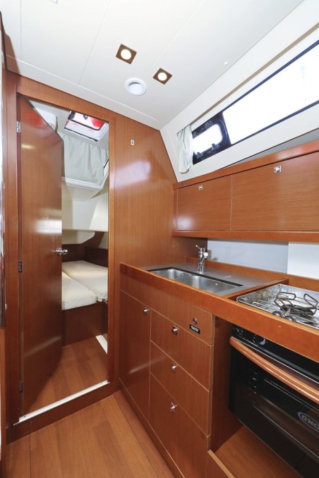 Oceanis 41 | Czarter jachtu Chorwacja | Travelboat