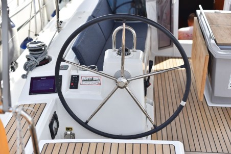 Beneteau Oceanis 41.1 | Yacht Charter Croatia | Travelboat