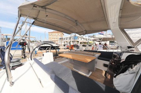 Beneteau Oceanis 41.1 | Yacht Charter Croatia | Travelboat